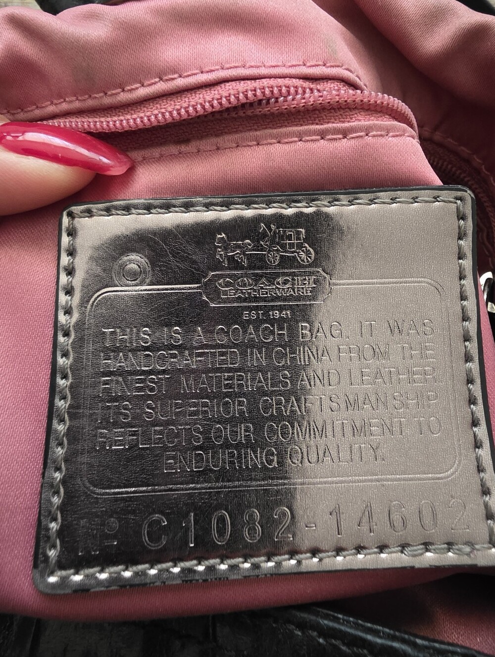 💞TAKING TO CONSIGNMENT💞Coach Black Croc-Embossed Leather Shoulder Bag - Picture 11 of 15